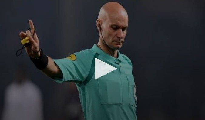  الحكم توني شابرون