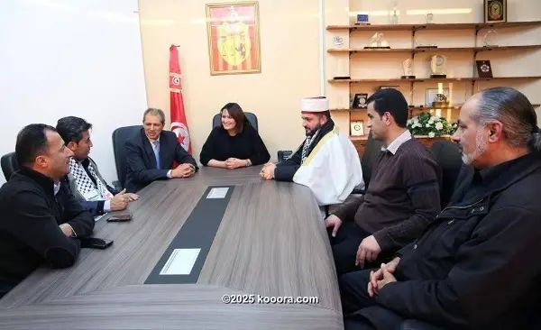 ?i=corr%2f32%2fkoo_32609