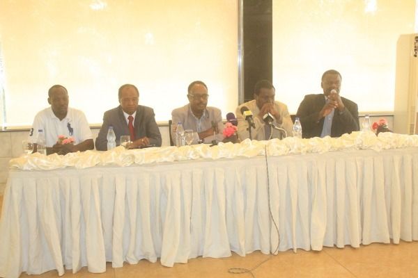 من المؤتمر الصحفي 