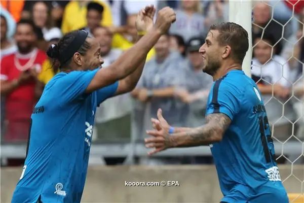 ?i=epa%2fsoccer%2f2017-12%2f2017-12-08%2f2017-12-08-06377725_epa