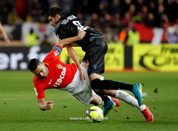 ?i=reuters%2f2018-01-16%2f2018-01-16t202831z_940865816_rc1a2342c6b0_rtrmadp_3_soccer-france-amo-nce_reuters