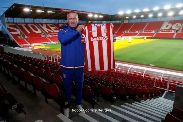 ?i=reuters%2f2018-01-16%2f2018-01-16t162951z_1218866687_rc13e056faa0_rtrmadp_3_soccer-england-stk-lambert_reuters