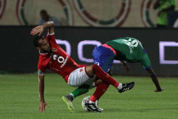 لقاء سابق بين الأهلي والمقاصة