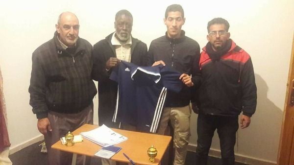 من تقديم اللاعبين