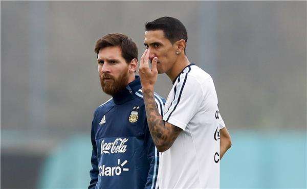 دي ماريا مع ميسي