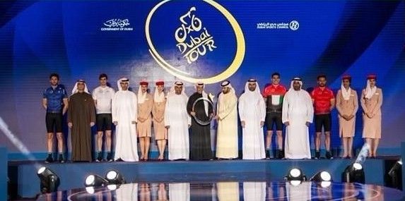 من تقديم طواف دبي