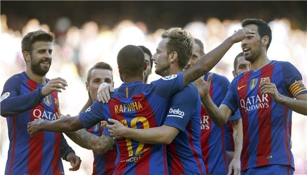 لاعبو برشلونة