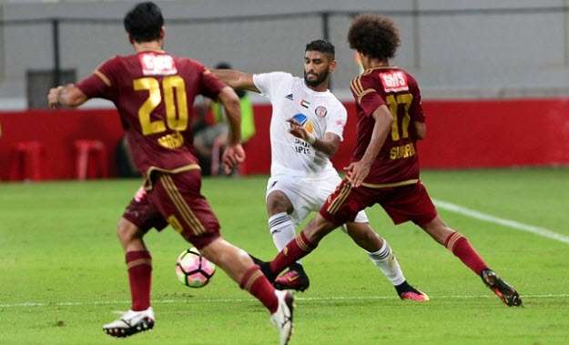 جانب من مواجهة سابقة بين الفريقين