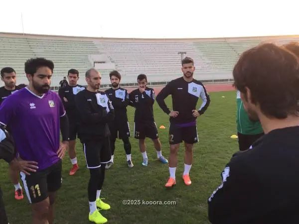 ?i=corr%2f32%2fkoo_32983