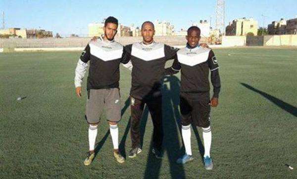 جانب من لاعبي الشرارة