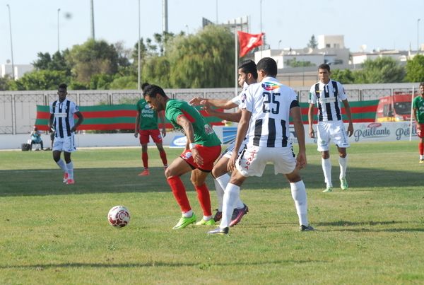 من مباراة الذهاب بين الصفاقسي والملعب التونسي