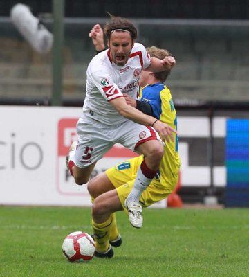 2010-04-17-00000102121305