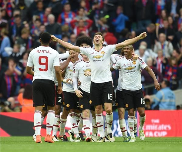 مايكل كاريك