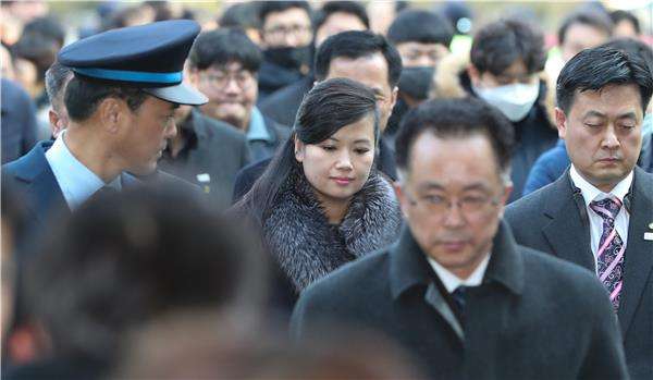 من وصول الوفد