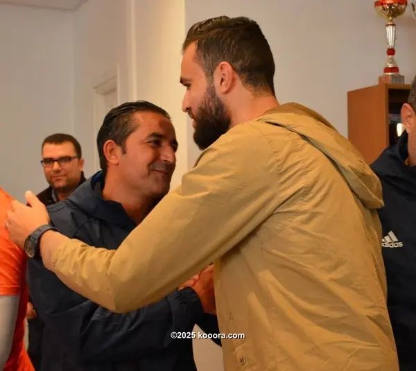 ?i=corr%2f33%2fkoo_33834