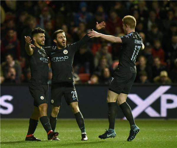 لاعبو مانشستر سيتي