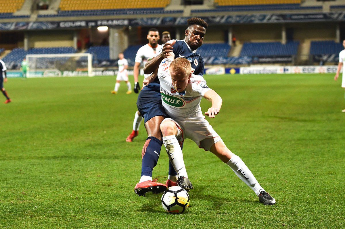 جانب من لقاء مونبيليه ولوريان