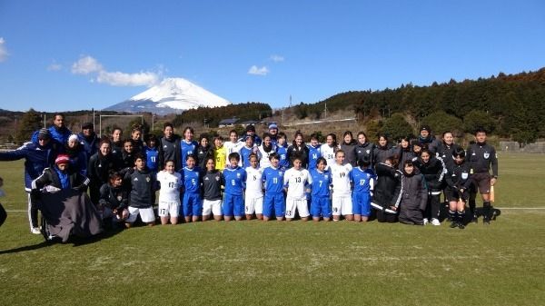 منتخب السيدات الأردني والفريق الياباني