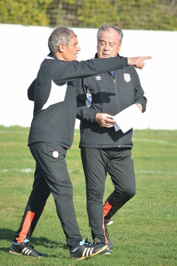 مارشان بصحبة مساعده