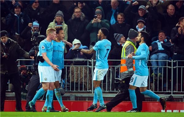 ساني مع مانشستر سيتي