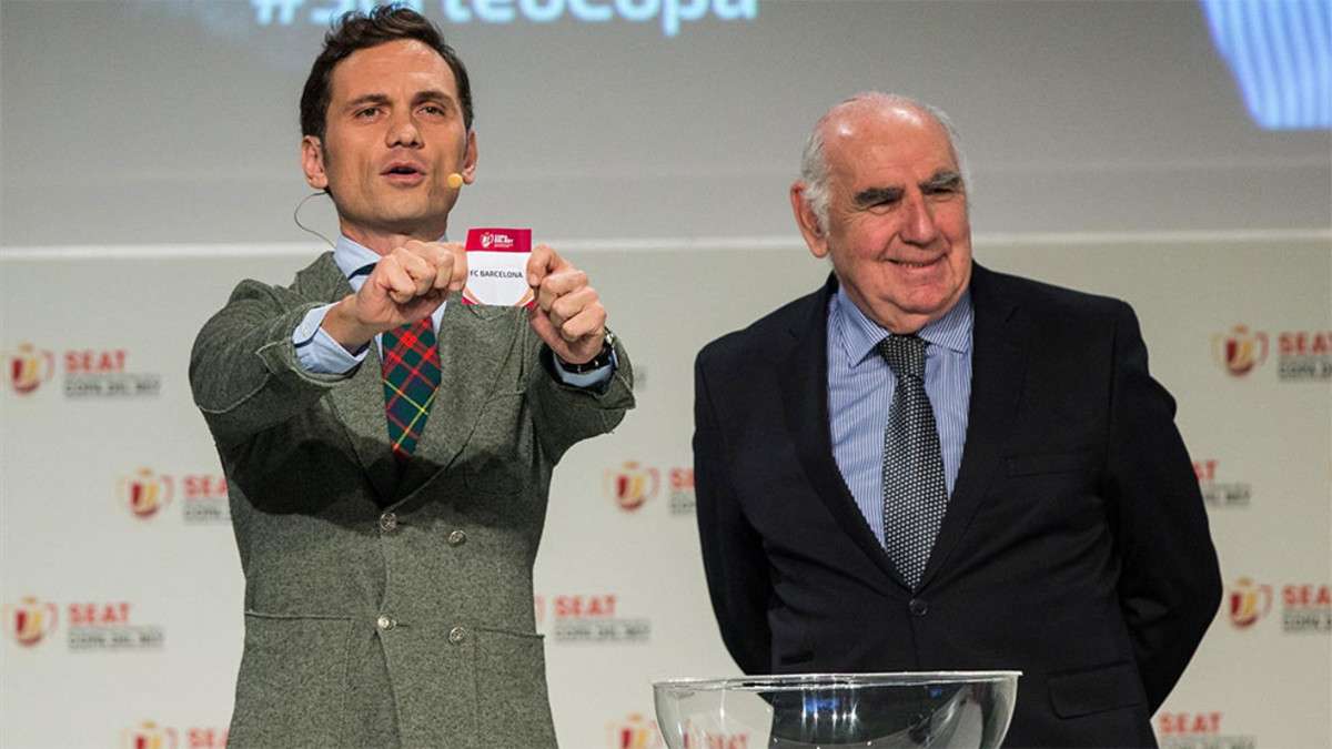 جانب من قرعة دور الثمانية