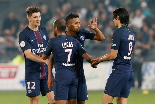 لاعبو باريس سان جيرمان