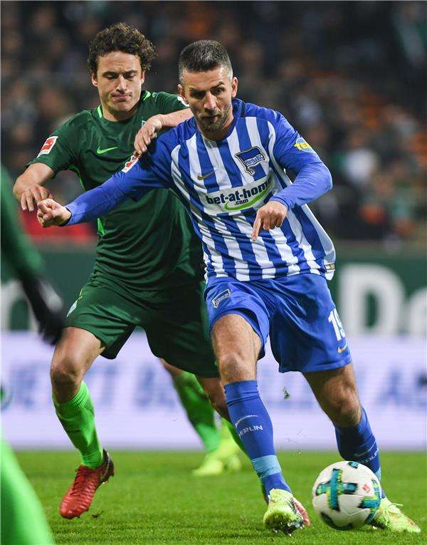 لقطة من المباراة