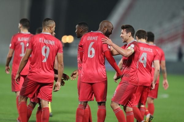 لاعبو الدحيل