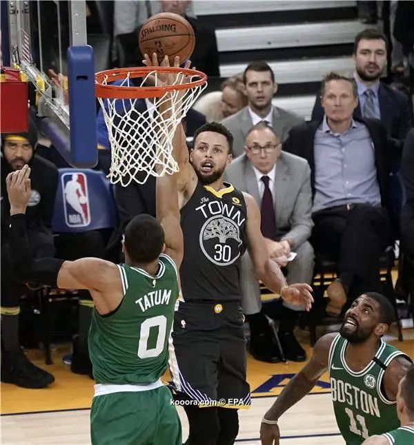 ?i=epa%2fbasketball%2f2018-01%2f2018-01-28-06479823_epa