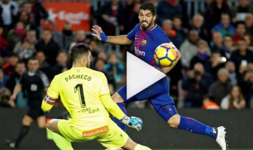 من مباراة برشلونة وألافيس