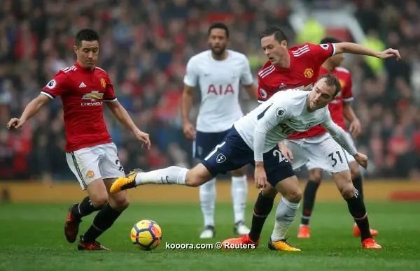?i=reuters%2f2017-10-28%2f2017-10-28t130223z_238595510_rc1ce927a750_rtrmadp_3_soccer-england-mun-tot_reuters