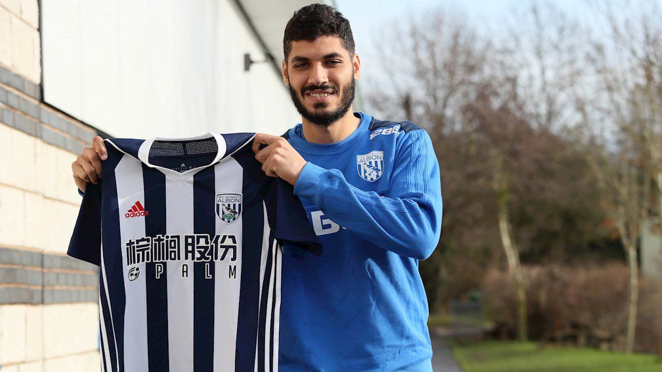 جبر مع قميص فريقه الجديد