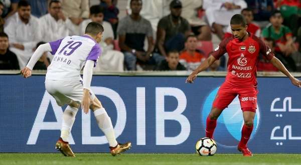 من لقاء العين وشباب الأهلي دبي