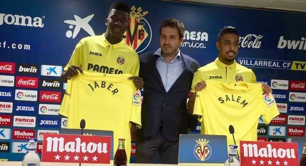 الدوسري وعيسى خلال المؤتمر