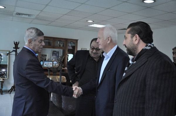 موفق جمعة رفقة بيرند ستينج 