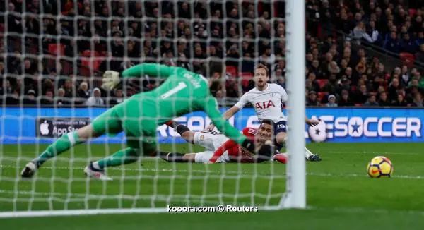 ?i=reuters%2f2018-01-31%2f2018-01-31t214047z_794569951_rc15dd13d0e0_rtrmadp_3_soccer-england-tot-mun_reuters