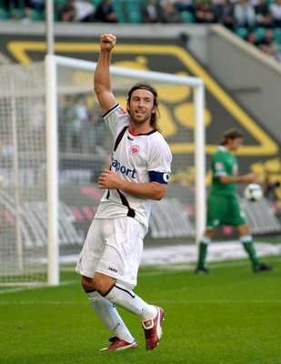 اماناتيديس