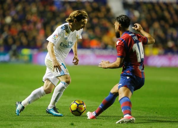 من لقاء ريال مدريد وليفانتي