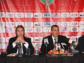 الفاسي الفهري بجانب فيربيك