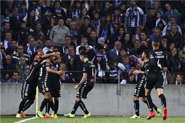 لاعبو فيتوريا سيتوبال