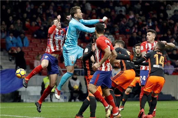 من مباراة أتلتيكو مدريد وفالنسيا