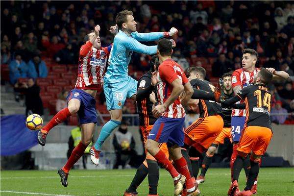 من مباراة أتلتيكو مدريد وفالنسيا