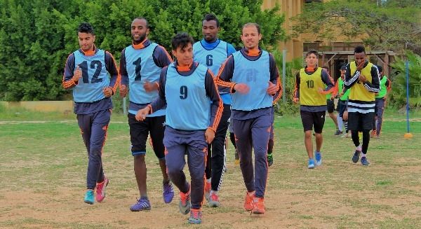 جانب من استعدادات فريق التحدي