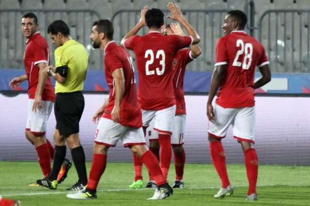 لاعبو الأهلي