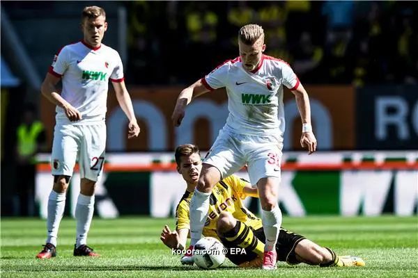 ?i=epa%2fsoccer%2f2017-05%2f2017-05-13%2f2017-05-13-05961509_epa