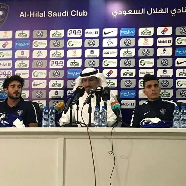 جانب من تقديم اللاعبين