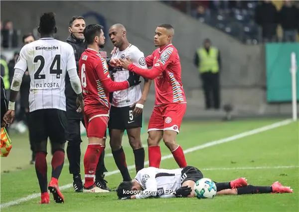 ?i=epa%2fsoccer%2f2018-02%2f2018-02-07%2f2018-02-07-06503502_epa