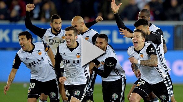 لاعبو فالنسيا