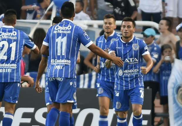 لاعبو جودوي كروز