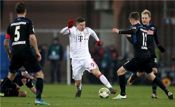 ليفاندوفسكي في إحدى مباريات بايرن